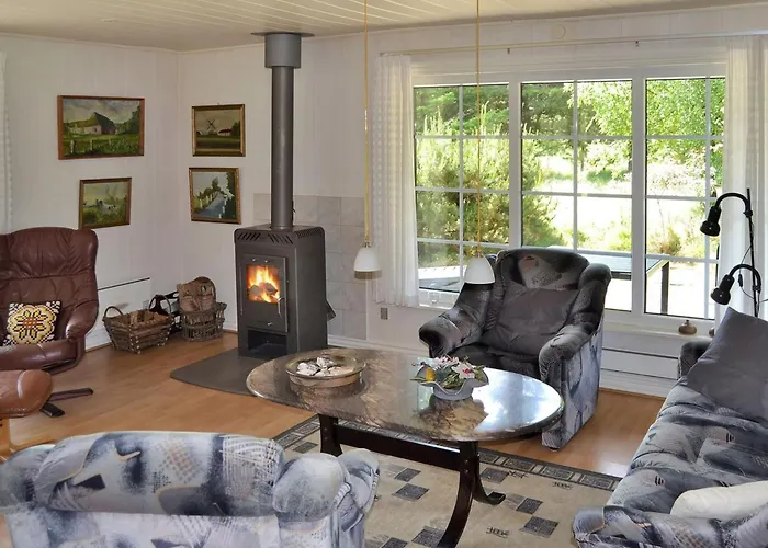 Eilika - 3-6km From The Sea By Interhome